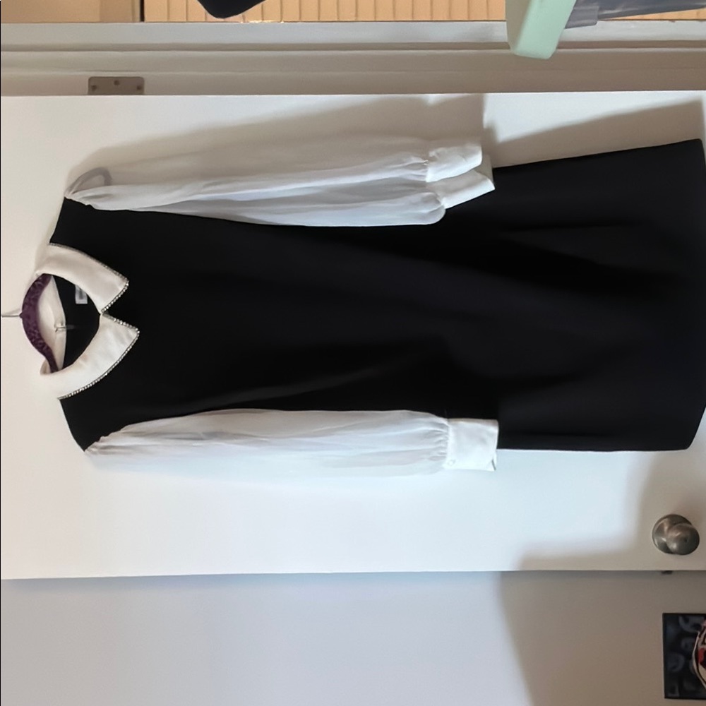 Shelby & Palmer Black and White Long Sleeve Dress